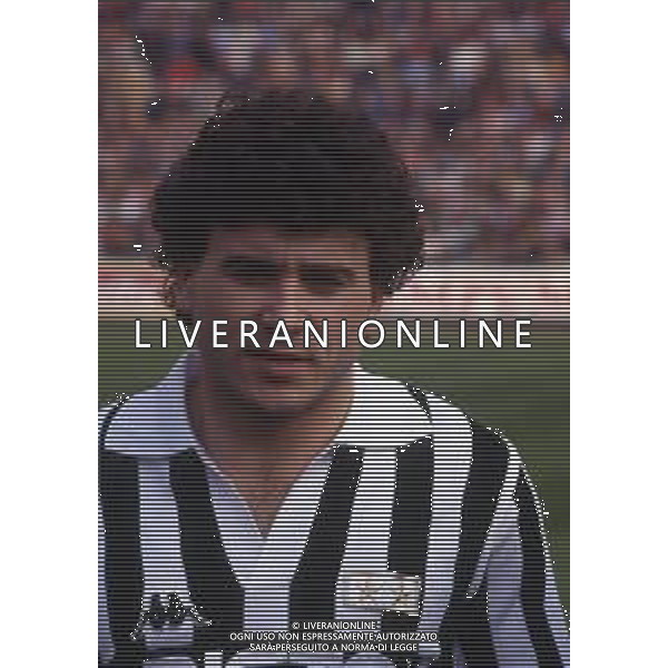 RETROSPETTIVA RUI BARROS CALCIATORE NELLA FOTO RUI BARROS CON LA MAGLIA DELLA JUVENTUS AG ALDO LIVERANI SAS