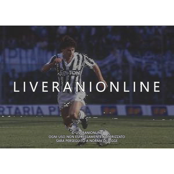 RETROSPETTIVA RUI BARROS CALCIATORE NELLA FOTO RUI BARROS CON LA MAGLIA DELLA JUVENTUS AG ALDO LIVERANI SAS
