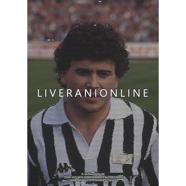 RETROSPETTIVA RUI BARROS CALCIATORE NELLA FOTO RUI BARROS CON LA MAGLIA DELLA JUVENTUS AG ALDO LIVERANI SAS
