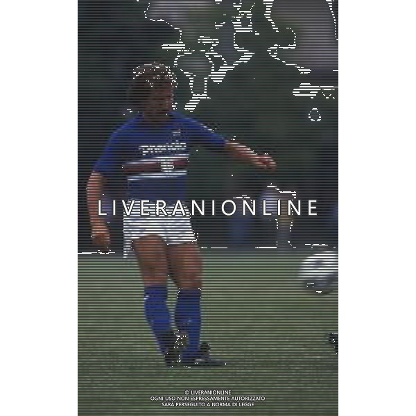 RETROSPETTIVA GRAEME SOUNESS CALCIATORE E ALLENATORE NELLA FOTO GRAEME SOUNESS CON LA MAGLIA DELLA SAMPDORIA AG ALDO LIVERANI SAS
