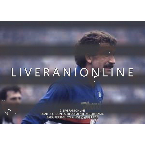 RETROSPETTIVA GRAEME SOUNESS CALCIATORE E ALLENATORE NELLA FOTO GRAEME SOUNESS CON LA MAGLIA DELLA SAMPDORIA AG ALDO LIVERANI SAS