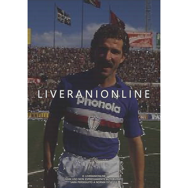 RETROSPETTIVA GRAEME SOUNESS CALCIATORE E ALLENATORE NELLA FOTO GRAEME SOUNESS CON LA MAGLIA DELLA SAMPDORIA AG ALDO LIVERANI SAS