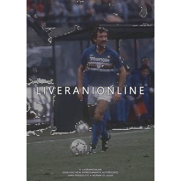 RETROSPETTIVA GRAEME SOUNESS CALCIATORE E ALLENATORE NELLA FOTO GRAEME SOUNESS CON LA MAGLIA DELLA SAMPDORIA AG ALDO LIVERANI SAS