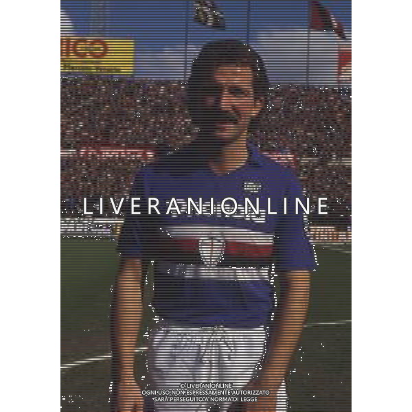 RETROSPETTIVA GRAEME SOUNESS CALCIATORE E ALLENATORE NELLA FOTO GRAEME SOUNESS CON LA MAGLIA DELLA SAMPDORIA AG ALDO LIVERANI SAS