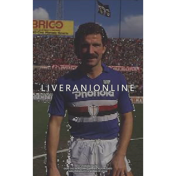 RETROSPETTIVA GRAEME SOUNESS CALCIATORE E ALLENATORE NELLA FOTO GRAEME SOUNESS CON LA MAGLIA DELLA SAMPDORIA AG ALDO LIVERANI SAS