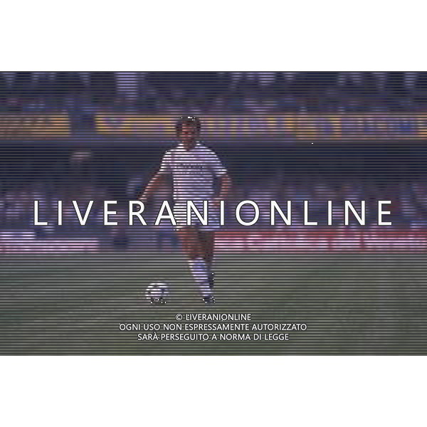 RETROSPETTIVA GRAEME SOUNESS CALCIATORE E ALLENATORE NELLA FOTO GRAEME SOUNESS CON LA MAGLIA DELLA SAMPDORIA AG ALDO LIVERANI SAS