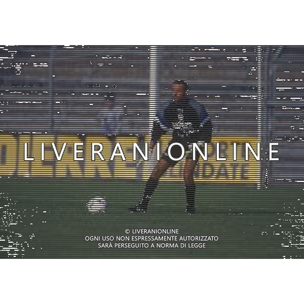 RETROSPETTIVA ALBERTO FONTANA CALCIATORE NELLA FOTO ALBERTO FONTANA CON LA MAGLIA DELL\'ATALANTA AG ALDO LIVERANI SAS