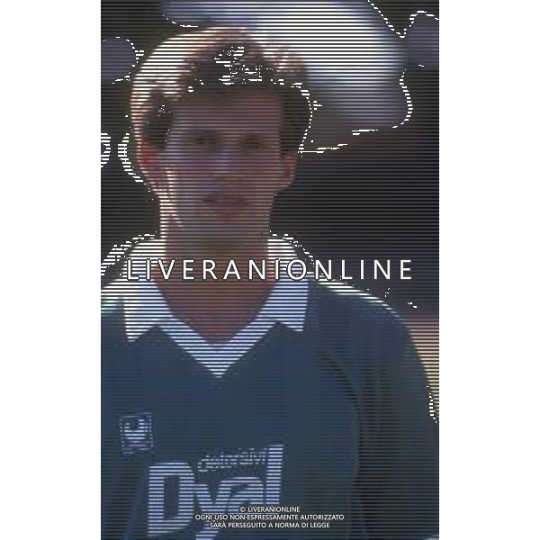 RETROSPETTIVA MURELLI GIACOMO CALCIATORE NELLA FOTO MURELLI GIACOMO CON LA MAGLIA DELL\'AVELLINO CALCIO AG ALDO LIVERANI SAS