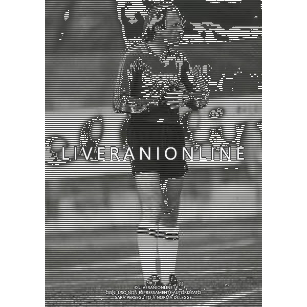 RETROSPETTIVA MURARO LUIGI CALCIATORE NELLA FOTO MURARO LUIGI CON LA MAGLIA DELL\'ASCOLI AG ALDO LIVERANI SAS