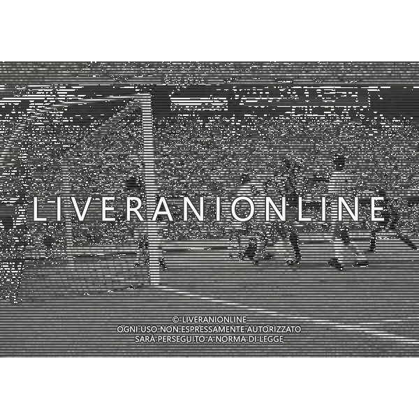 08-09-1985 MILANO-CAMPIONATO DI CALCIO SERIE A INTER PISA 3-1 NELLA FOTO GOAL GIUSEPPE BERGOMI AG ALDO LIVERANI SAS