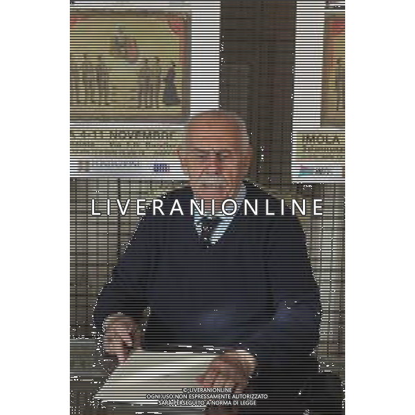 25 10 2018 CONFERENZA STAMPA "MOSTRA STORICO FILATELICA PER GRAZIA RICEVUTA"LA GRANDE GUERRA NEGLI EX VOTO DIPINTI NELLA FOTTO PRESIDENTE FILATELICO NUMISMATICO GIANFRANCO BERNARDI foto gianni sanna-ag aldo liverani sas