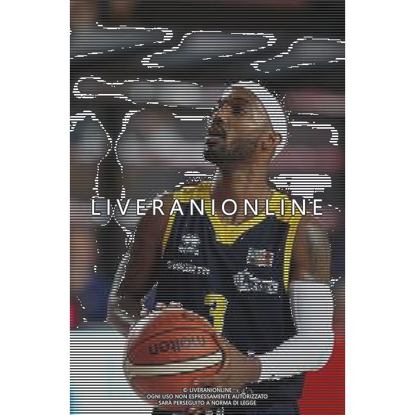 IMOLA 24 10 2018 LE NATURELLE-VERONA SERIE A2 BASKET NELLA FOTO IMOLA 24 10 2018 LE NATURELLE-VERONA SERIE A2 BASKET NELLA FOTO JAZZMARR FERGUSON TEZENIS VERONA foto gianni sanna-ag aldo liverani sas