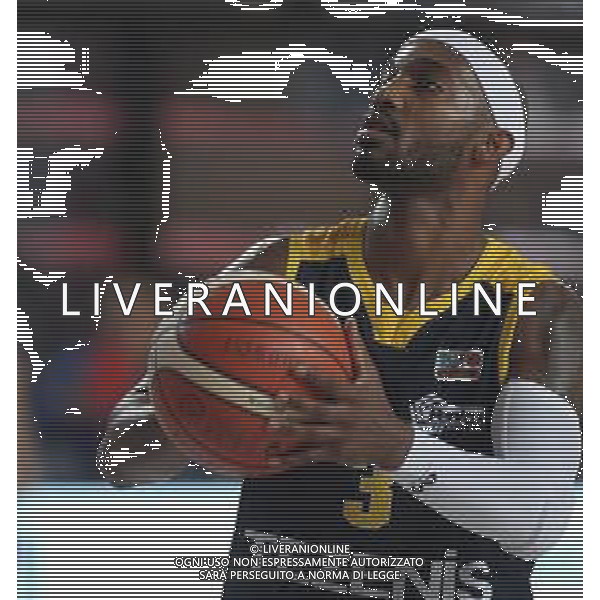 IMOLA 24 10 2018 LE NATURELLE-VERONA SERIE A2 BASKET NELLA FOTO JAZZMARR FERGUSON TEZENIS VERONA foto gianni sanna-ag aldo liverani sas