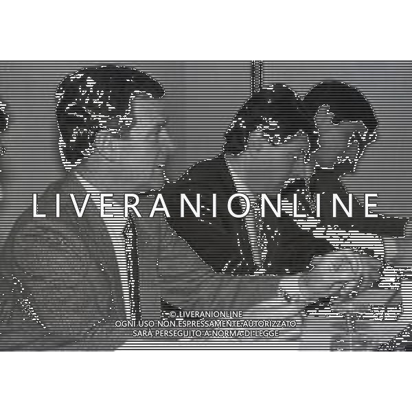 1985 MILANO-CONFERENZA STAMPA ASSOCALCIATORI NELLA FOTO AVVOCATO SERGIO CAMPANA-SILVANO MAIOLI E AGOSTINO DI BARTOLOMEI AG ALDO LIVERANI SAS