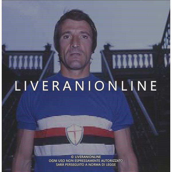 RETROSPETTIVA GIANFRANCO BEDIN CALCIATORE NELLA FOTO GIANFRANCO BEDIN CON LA MAGLIA DELLA SAMPDORIA AG ALDO LIVERANI SAS
