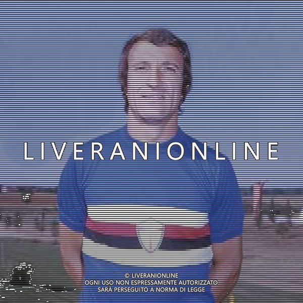 RETROSPETTIVA GIANFRANCO BEDIN CALCIATORE NELLA FOTO GIANFRANCO BEDIN CON LA MAGLIA DELLA SAMPDORIA AG ALDO LIVERANI SAS