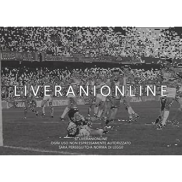 27-11-1991 GENOVA-CHAMPIONS LEAGUE SAMPDORIA STELLA ROSSA 2-0 NELLA FOTO PARATA GIANLUCA PAGLIUCA AG ALDO LIVERANI SAS