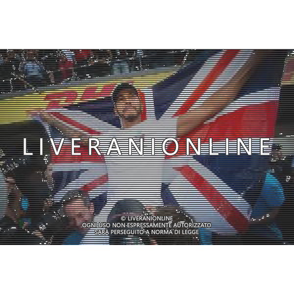 Lewis Hamilton (GBR) Mercedes AMG F1 celebrates winning the World Championship with the team. 28.10.2018. Formula 1 World Championship, Rd 19, Mexican Grand Prix, Mexico City, Mexico, Race Day. AG ALDO LIVERANI SAS-ONLY ITALY