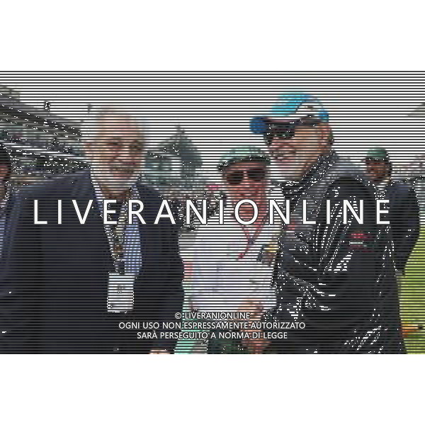 Placido Domingo (ESP) Opera Singer and Jackie Stewart (GBR) on the grid. 28.10.2018. Formula 1 World Championship, Rd 19, Mexican Grand Prix, Mexico City, Mexico, Race Day. AG ALDO LIVERANI SAS-ONLY ITALY