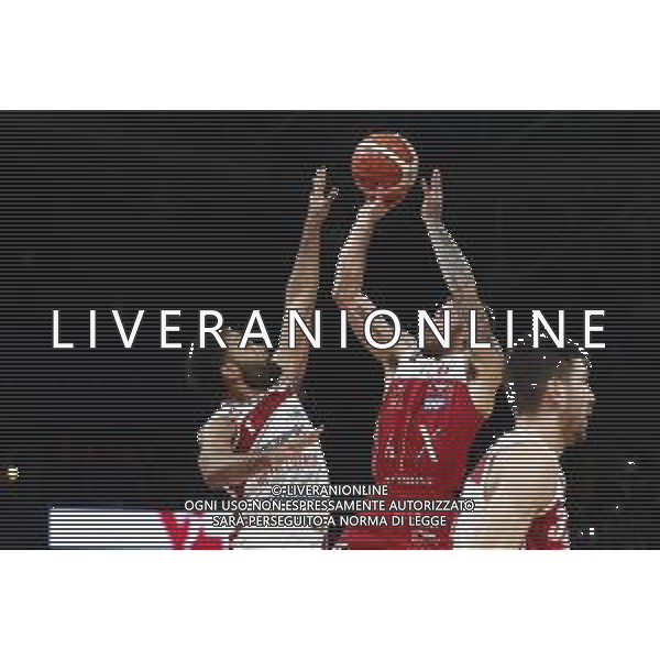 Lega Basket serie A- V.L. Pesaro - AX Armani Echange Milano 28/10/2018 nella foto: James Mike (AX Armani Echange Milano) Blackmon James (V.L. Pesaro) ©Claudio Zamagni/Agenzia Aldo Liverani
