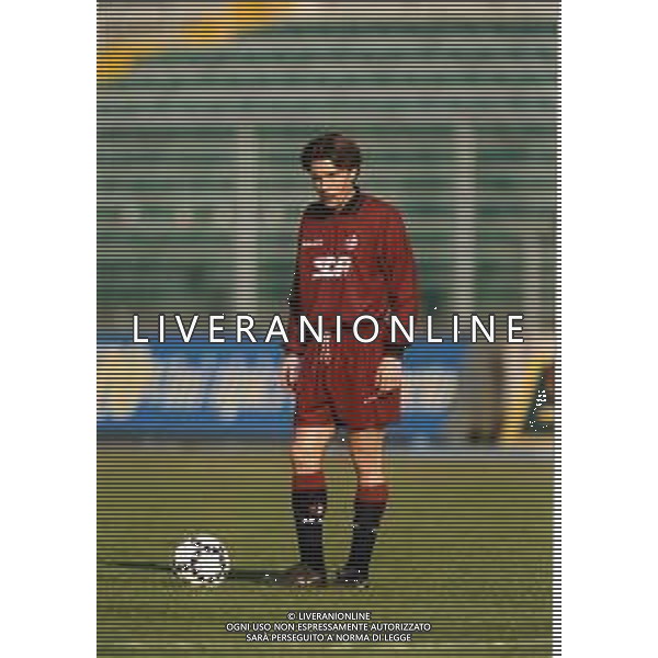 RETROSPETTIVA MASSIMO BRAMBILLA CALCIATORE NELLA FOTO MASSIMO BRAMBILLA CON LA MAGLIA DEL TORINO CALCIO AG ALDO LIVERANI SAS