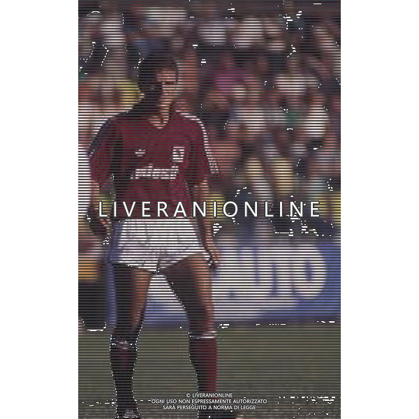 RETROSPETTIVA MASSIMO BRAMBATI CALCIATORE NELLA FOTO BRAMBATI MASSIMO CON LA MAGLIA DEL TORINO AG ALDO LIVERANI SAS