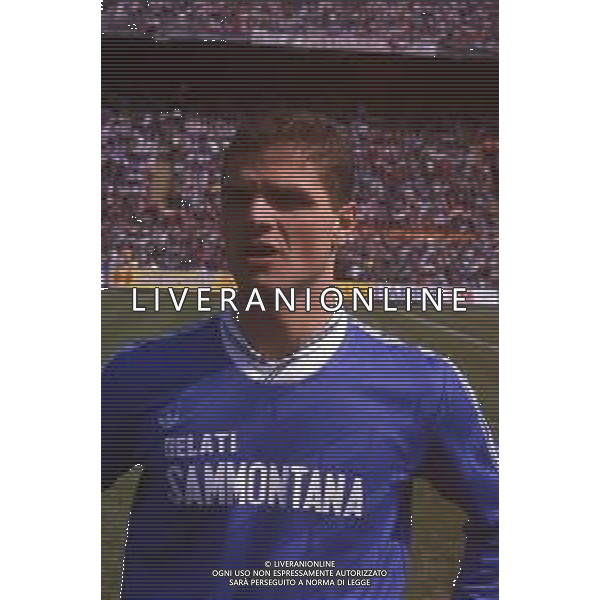 RETROSPETTIVA MASSIMO BRAMBATI CALCIATORE NELLA FOTO BRAMBATI MASSIMO CON LA MAGLIA DELL\'EMPOLI AG ALDO LIVERANI SAS