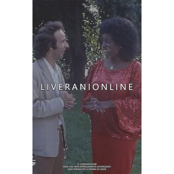 GLORIA GAYNOR, nome d\'arte di Gloria Fowles, Cantante Statunitense - RETROSPETTIVA nella foto con Roberto Benigni © ARCHIVIO / AGENZIA ALDO LIVERANI SAS