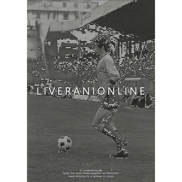 1973 GENOVA -ALLENAMENTO NAZIONALE ITALIANA DI CALCIO NELLA FOTO GIANNI RIVERA AG ALDO LIVERANI SAS