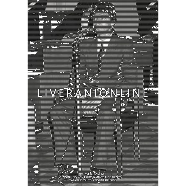 1982 FIRENZE- PROCESSO A SILVANO MARTINA PORTIERE DEL GENOA CHE SFORTUNATAMENTE IN UNA USCITA COLPI \' GIANCARLO ANTOGNONI ALLA TESTA NELLA PARTITA FIORENTINA GENOA DEL 1981 NELLA FOTO GIANCARLO ANTOGNONI IN TRIBUNALE AG ALDO LIVERANI SAS