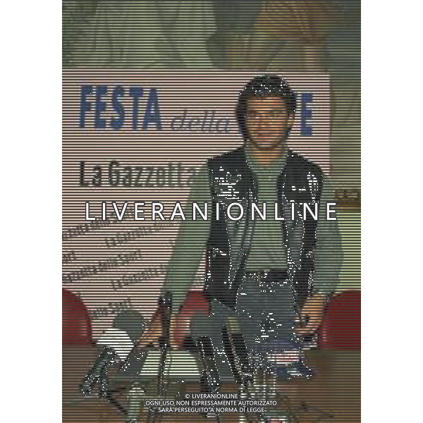 1996 MILANO FESTA DELLA NEVE ORGANIZZATA DALLA GAZZETTA DELLO SPORT NELLA FOTO ALBERTO TOMBA AG ALDO LIVERANI SAS