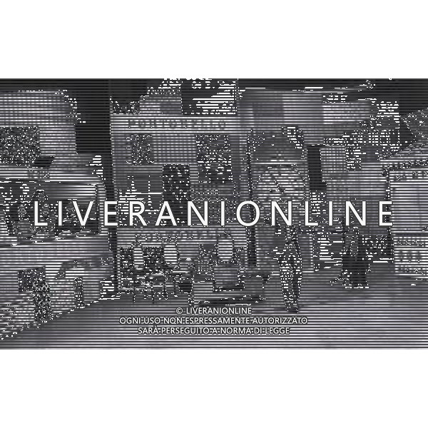 1981 MILANO RAI PRIMA PUNTATA PORTOBELLO NELLA FOTO ENZO TORTORA AG ALDO LIVERANI SAS