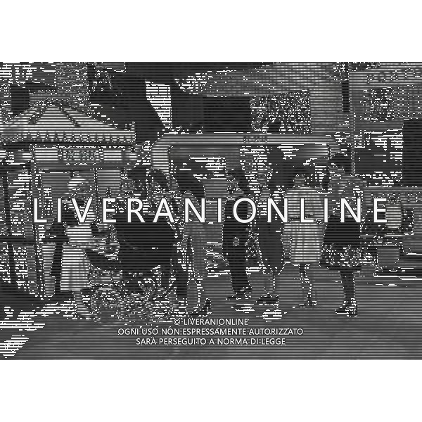 1981 MILANO RAI PRIMA PUNTATA PORTOBELLO NELLA FOTO ENZO TORTORA AG ALDO LIVERANI SAS