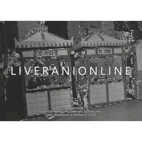 1981 MILANO RAI PRIMA PUNTATA PORTOBELLO NELLA FOTO ENZO TORTORA AG ALDO LIVERANI SAS