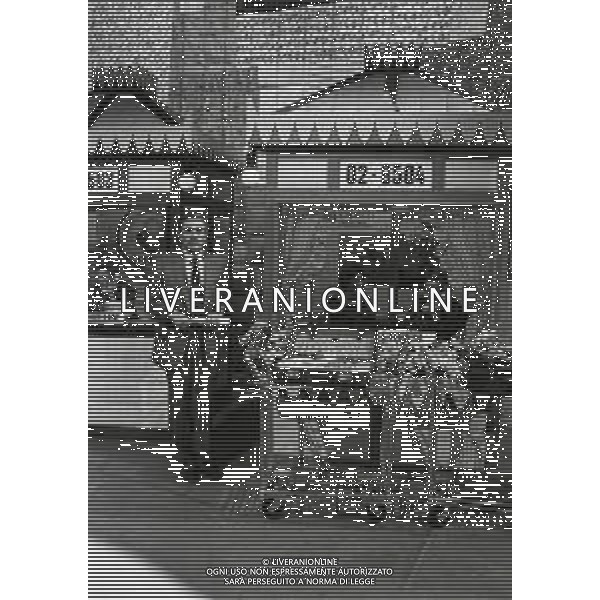 1981 MILANO RAI PRIMA PUNTATA PORTOBELLO NELLA FOTO ENZO TORTORA AG ALDO LIVERANI SAS