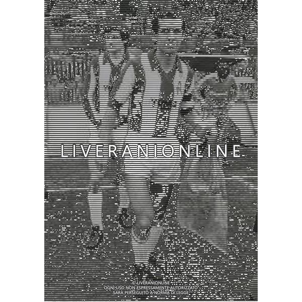 RETROSPETTIVA ALBERTO BIGON CALCIATORE E ALLENATORE NELLA FOTO ALBERTO BIGON CON LA MAGLIA DEL VICENZA CALCIO AG ALDO LIVERANI SAS