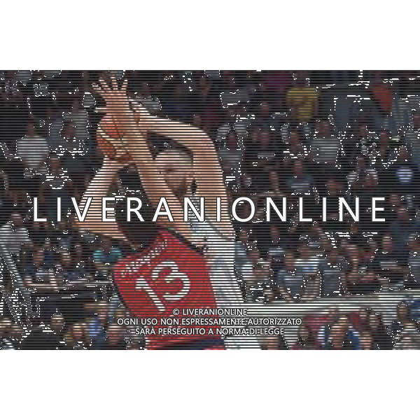 FORTITUDO BOLOGNA - POMPEA MANTOVA, Campionato Basket Serie A2 - 03.11.2018 NELLA FOTO Maarten Leunen - Lorenzo Maspero (di spalle) ©OPTIMAFOTO / AGENZIA ALDO LIVERANI SAS