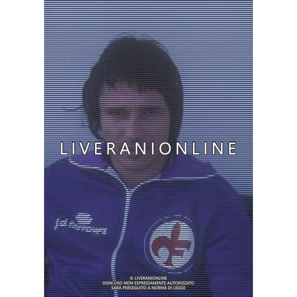 RETROSPETTIVA DANIEL BERTONI CALCIATORE NELLA FOTO DANIEL BERTONI CON LA MAGLIA DELLA FIORENTINA AG ALDO LIVERANI SAS