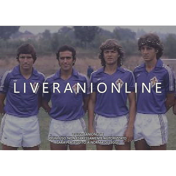 RETROSPETTIVA DANIEL BERTONI CALCIATORE NELLA FOTO DANIEL BERTONI CON CLAUDIO DESOLATI GIANCARLO ANROGNONI E NICOLA ZANONE AG ALDO LIVERANI SAS