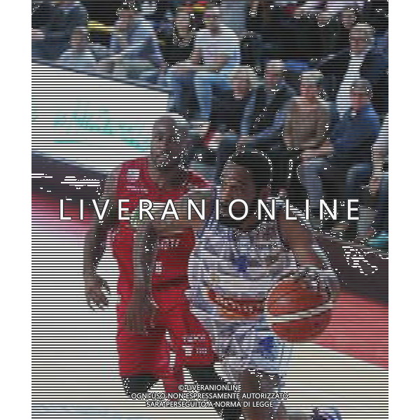 IMOLA 4 NOVEMBRE 2018 BASKET NATURELLE IMOLA BONDI FERRARA NELLA FOTO ISAIAH SWANN BONDI FERRARA FOTO GIANNI SANNA-AG ALDO LIVERANI SAS