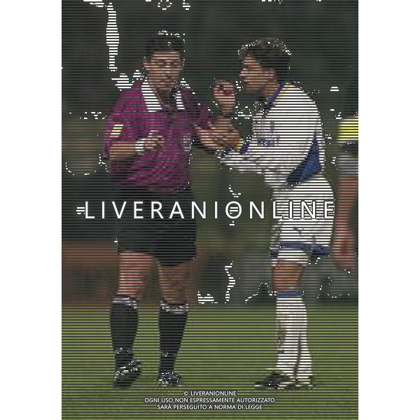 22-10-1997 -PARMA CHAMPIONS LEAGUE PARMA BORUSSIA DORTMUND 1-0 NELLA FOTO ARBITRO Gilles Veissière CON ENRICO CHIESA AG ALDO LIVERANI SAS