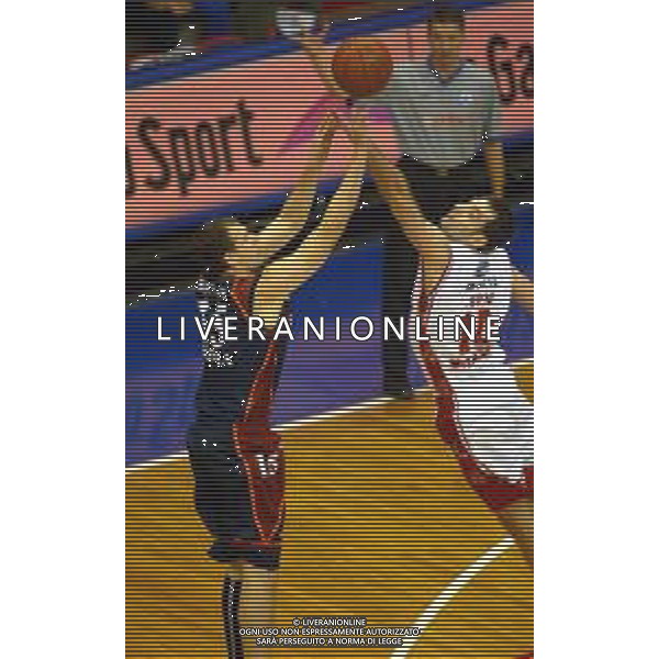 2003 MILANO CAMPIONATO DI BASKET BREIL MILANO LOTTOMATICA ROMA NELLA FOTO LUBOS BARTON AG ALDO LIVERANI SAS