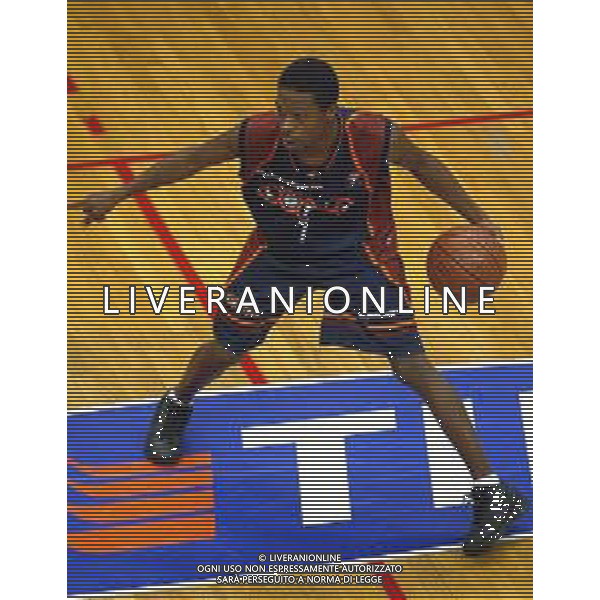 2003 MILANO CAMPIONATO DI BASKET BREIL MILANO LOTTOMATICA ROMA NELLA FOTO Doremus Bennerman AG ALDO LIVERANI SAS