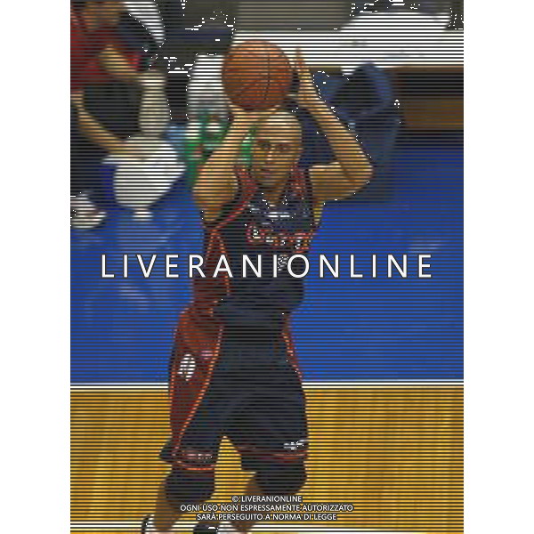 2003 MILANO CAMPIONATO DI BASKET BREIL MILANO LOTTOMATICA ROMA NELLA FOTO CHARLTON MYERS AG ALDO LIVERANI SAS