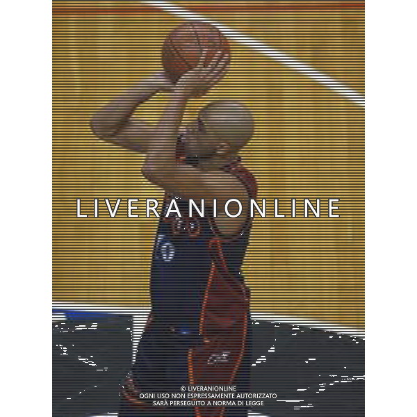 2003 MILANO CAMPIONATO DI BASKET BREIL MILANO LOTTOMATICA ROMA NELLA FOTO CHARLTON MYERS AG ALDO LIVERANI SAS
