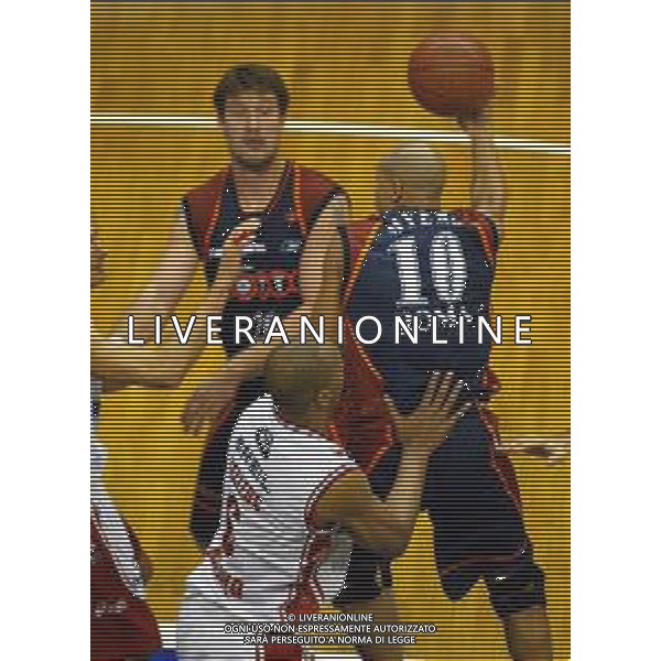 2003 MILANO CAMPIONATO DI BASKET BREIL MILANO LOTTOMATICA ROMA NELLA FOTO CHARLTON MYERS AG ALDO LIVERANI SAS