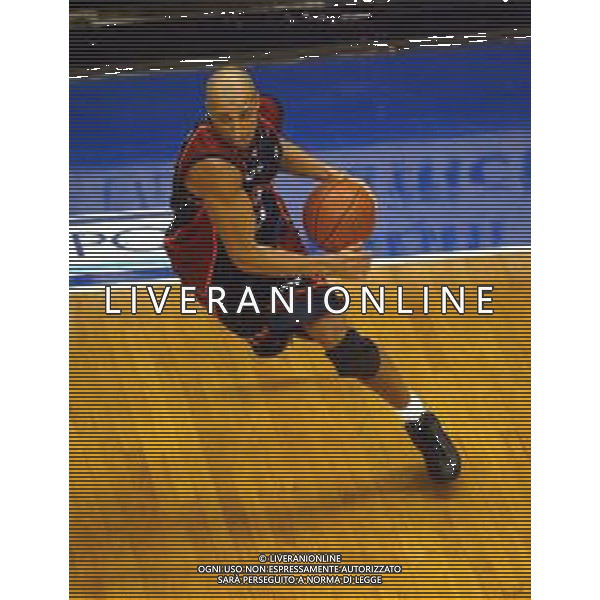 2003 MILANO CAMPIONATO DI BASKET BREIL MILANO LOTTOMATICA ROMA NELLA FOTO CHARLTON MYERS AG ALDO LIVERANI SAS