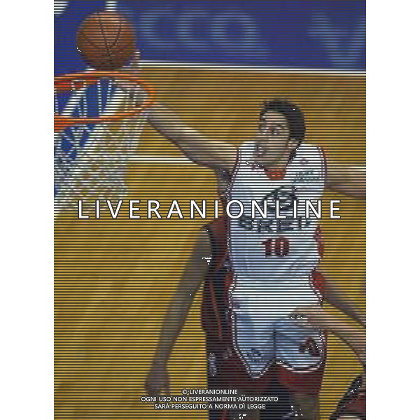 2003 MILANO CAMPIONATO DI BASKET BREIL MILANO LOTTOMATICA ROMA NELLA FOTO HUGO SCONOCCHINI AG ALDO LIVERANI SAS