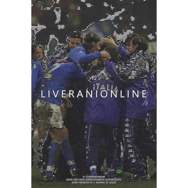 24-01-2001 BUCAREST-QUALIFICAZIONI MONDIALI ROMANIA ITALIA 0-2 NELLA FOTO ESULTANZA GOAL NAZIONALE ITALIANA AG ALDO LIVERANI SAS