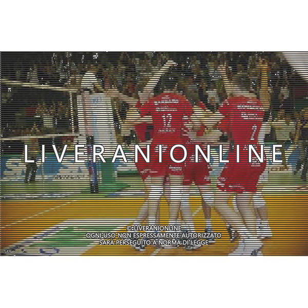 TREVISO 15/05/2005 PLAY OFF SCUDETTO SISLEY TREVISO-RPA PERUGIA NELLA FOTO:FESTEGGIAMENTI FOTO PAOLA GARBUIO/ALDO LIVERANI s.a.s